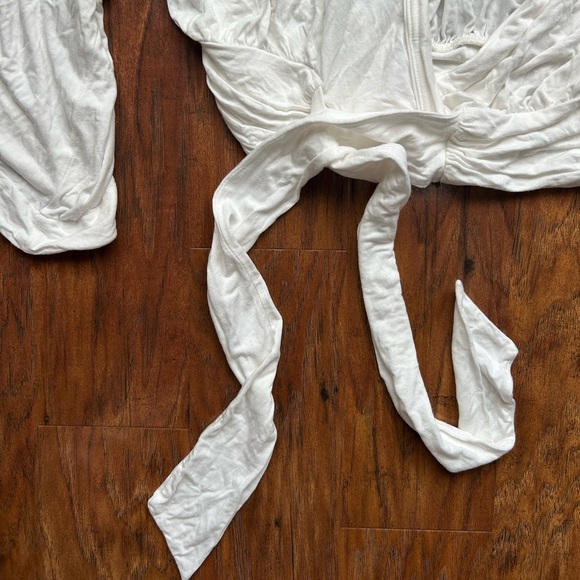 FREE PEOPLE Wrap Blouse Women’s Size Small Bell Sleeves Boho - Picture 4 of 7